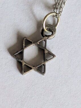 Vintage Sterling Silver Chain with Star of David Jewish Magen David Pendant